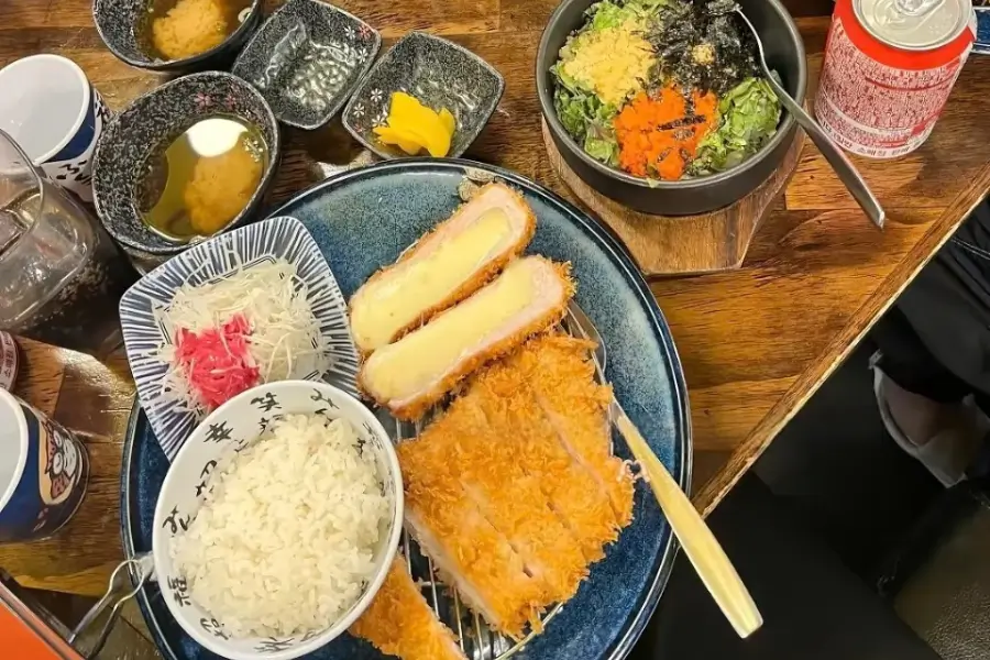Hongacheu - địa điểm ăn uống nổi tiếng ở Seoul