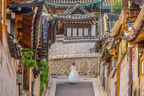 Tham quan làng cổ Hanok Bukchon