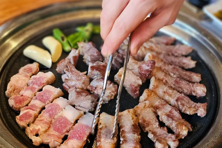 Thịt nướng Hàn Quốc – bữa tối quây quần khi trời lạnh
