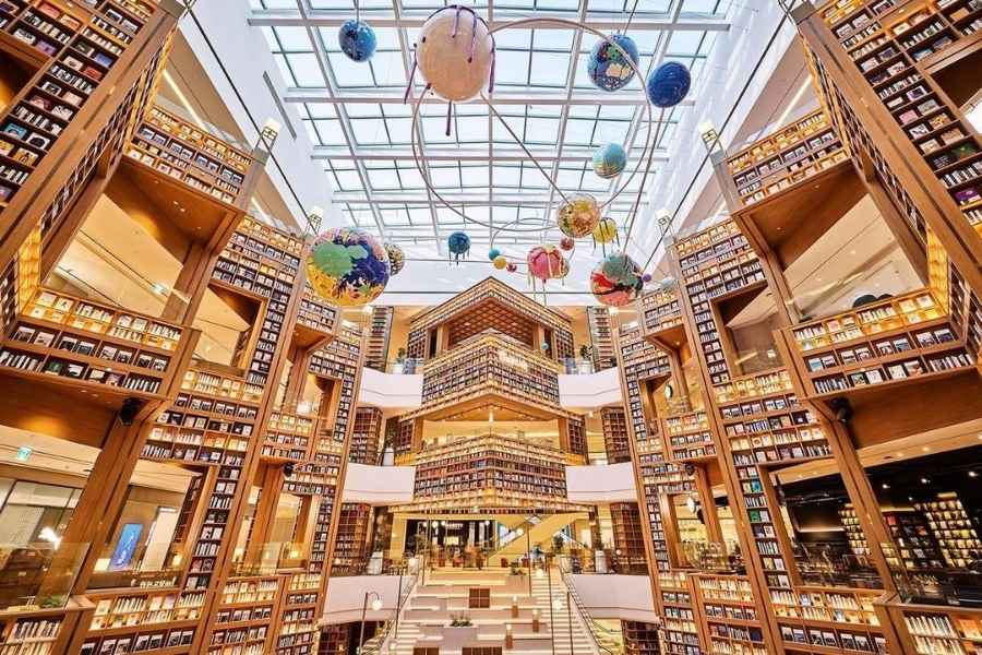 Thư Viện Starfield Library