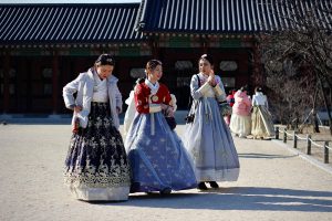 Trang Phục Truyền Thống Hàn Quốc - Thiết Kế Hanbok Qua Từng Thời Kỳ