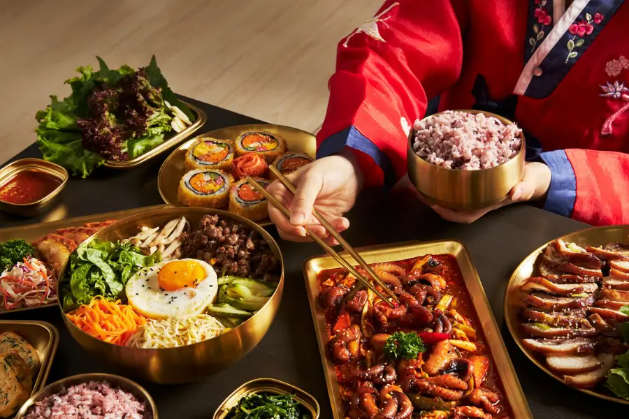 Văn Hóa Ăn Uống Hàn Quốc Quy Tắc, Cách Gọi Món & Lưu Ý